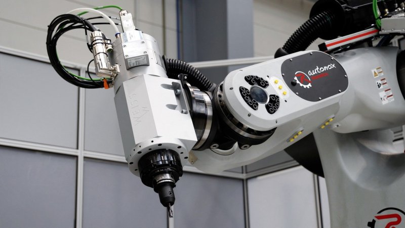 Nahaufnahme eines CNC-Roboters