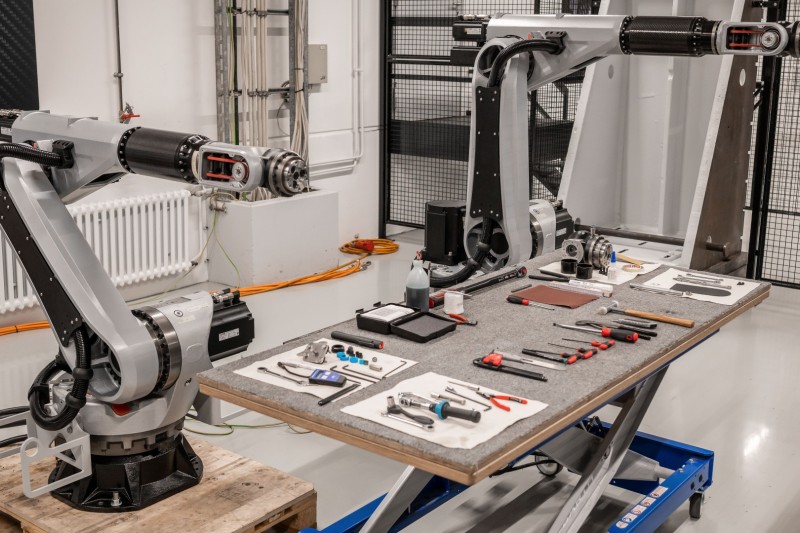 Robot Manufacturing